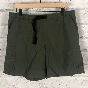 Columbia Forest Green Hiking Shorts Sz Medium